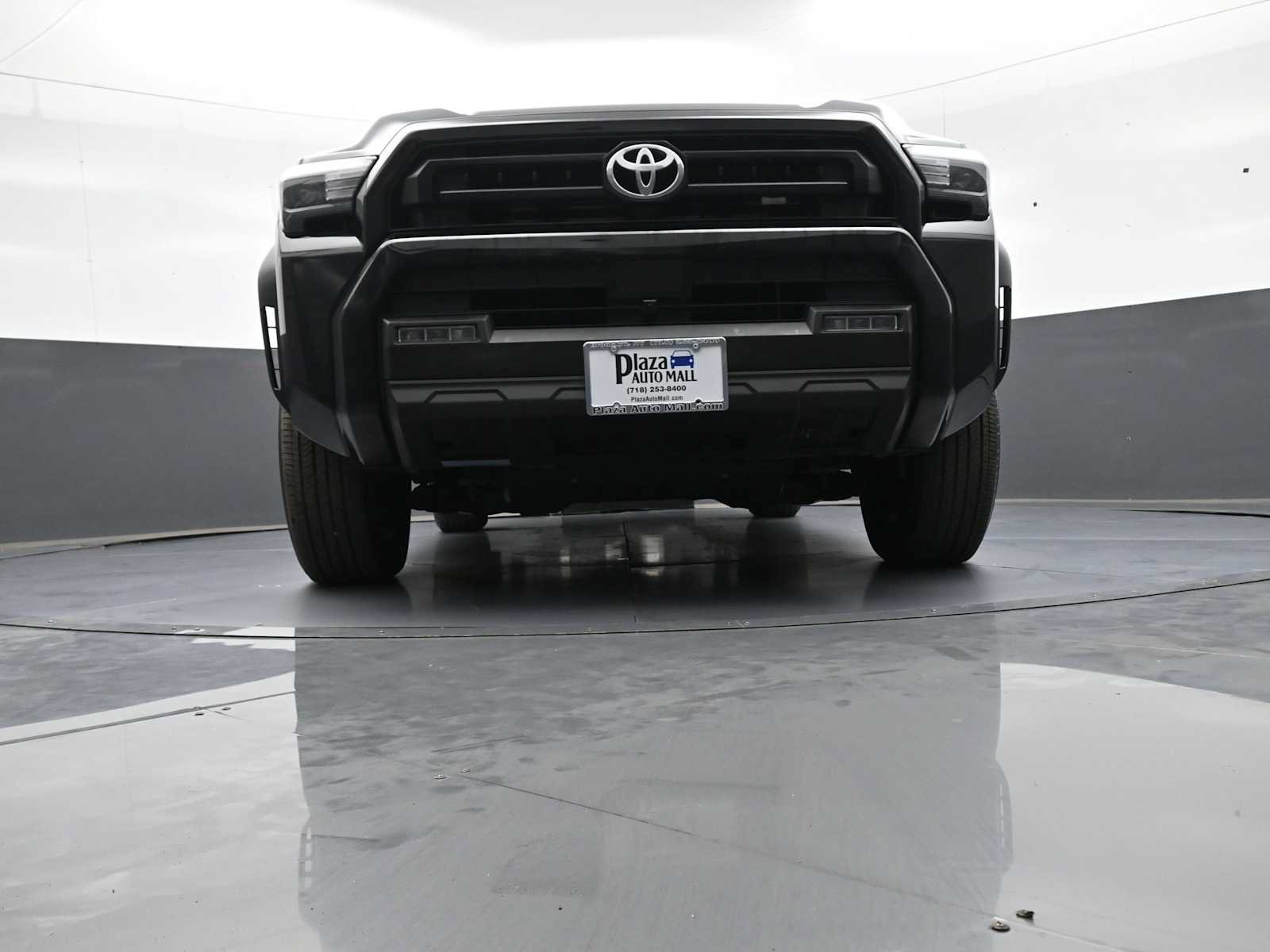 Certified 2025 Toyota 4Runner SR5 AWD/4WD image 26