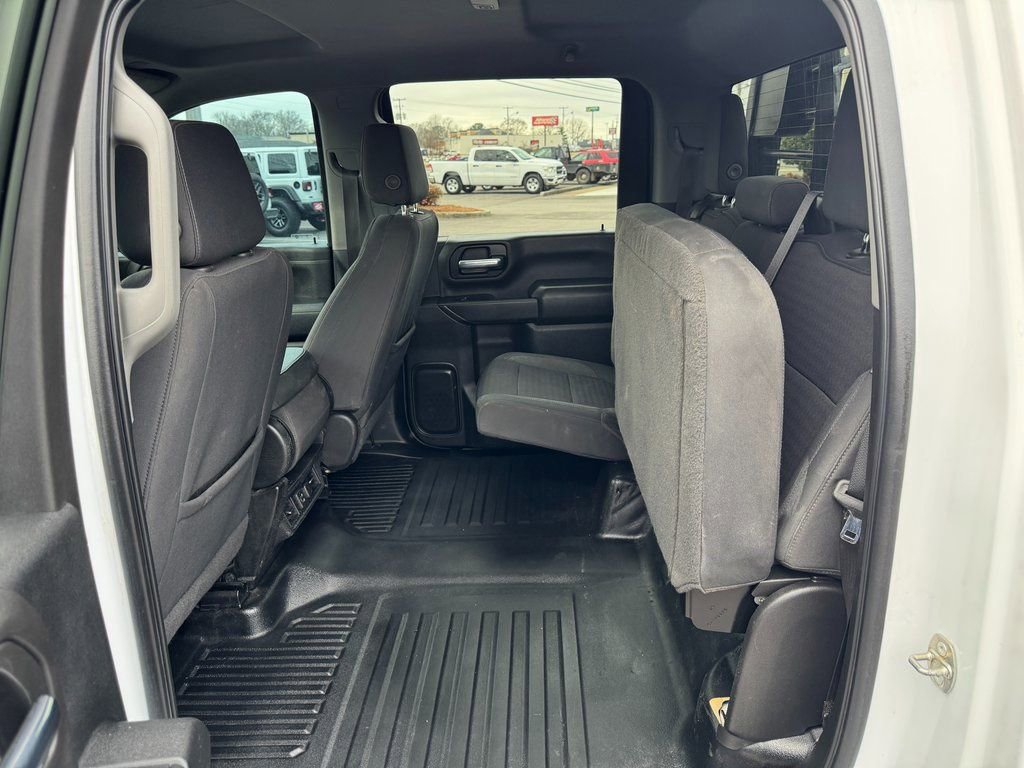 Used 2022 Chevrolet Silverado 3500 LT w/ Convenience Package AWD/4WD image 22