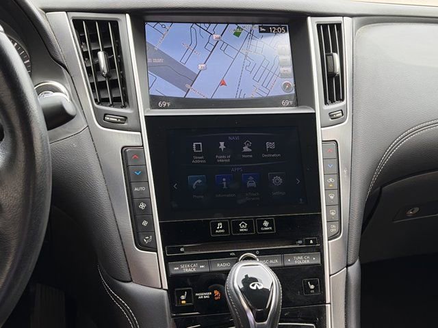 Used 2019 INFINITI Q60 3.0t Luxe w/ Essential Package image 19