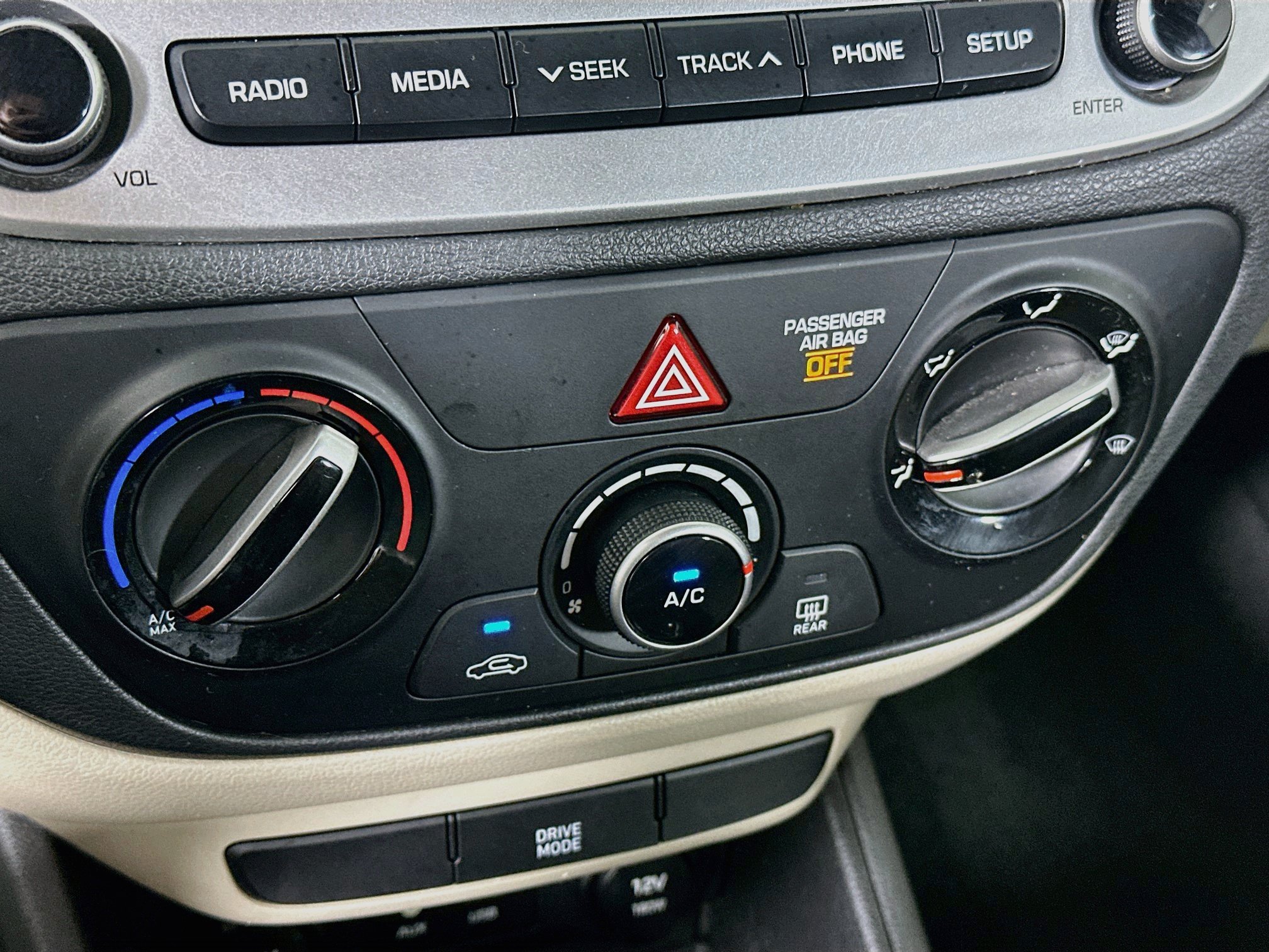 Used 2018 Hyundai Accent SE FWD image 23