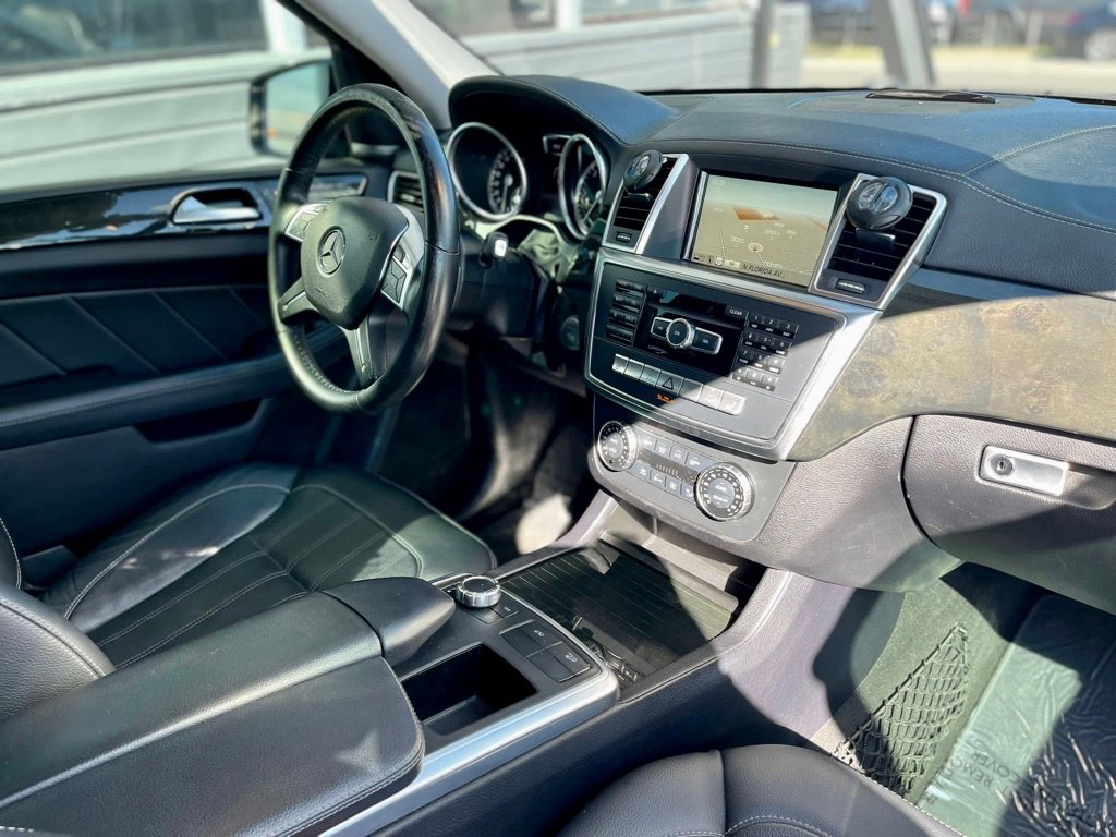 Used 2016 Mercedes-Benz GL 320 BlueTEC 4MATIC image 22