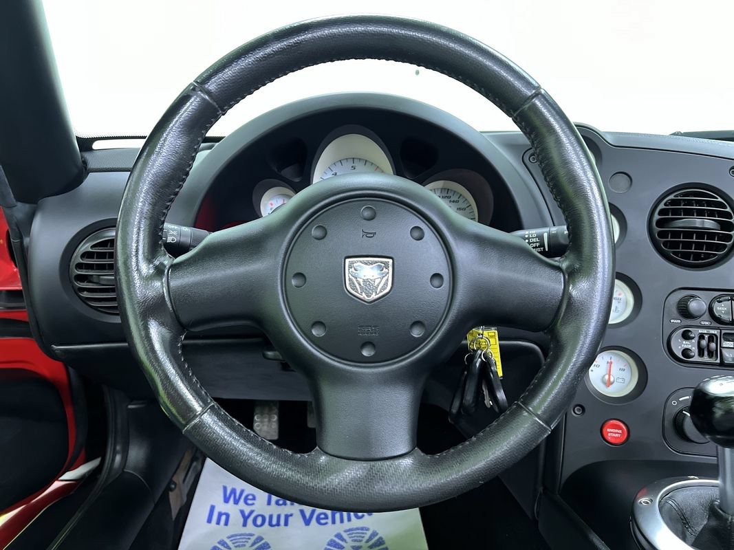 Used 2004 Dodge Viper SRT-10 RWD image 21