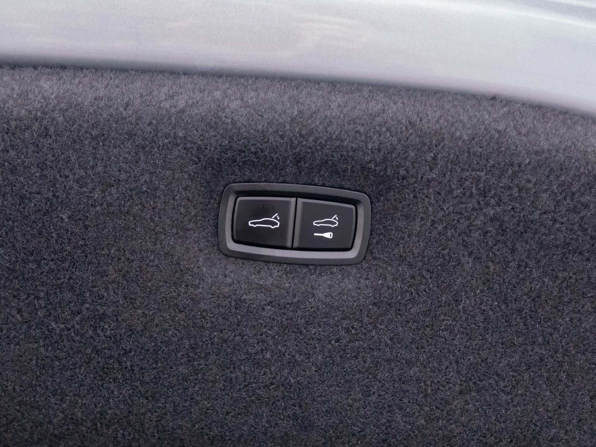 Used 2022 Audi e-tron GT Prestige w/ Prestige Package image 33