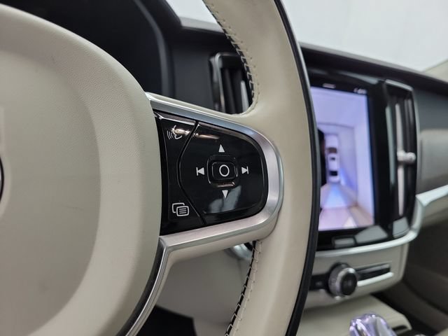 Used 2024 Volvo S90 T8 Ultimate AWD/4WD image 25