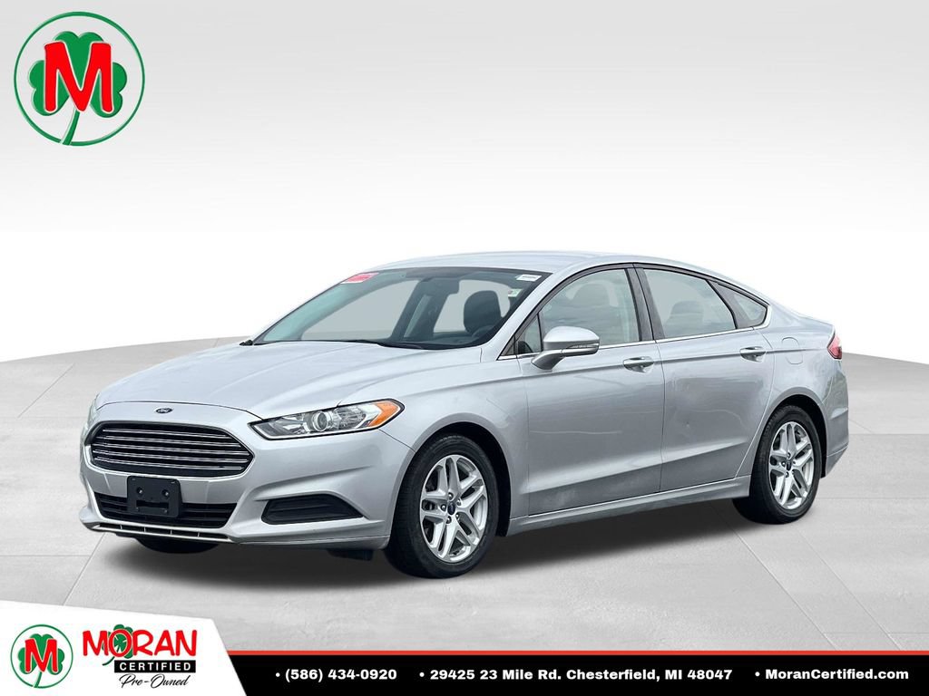 Used 2016 Ford Fusion SE FWD image 1