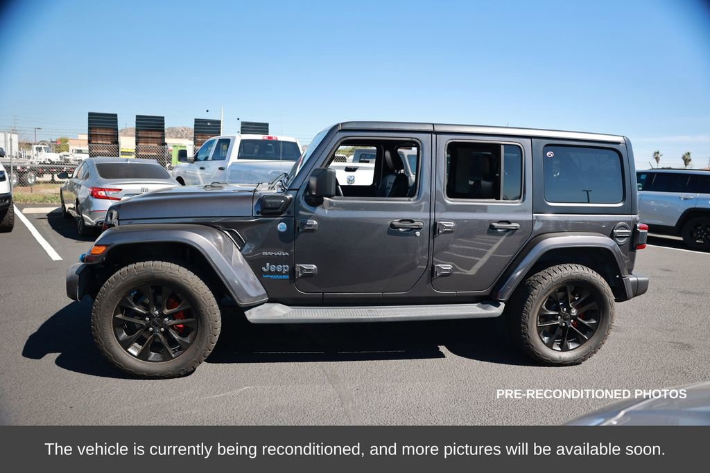 Used 2022 Jeep Wrangler Unlimited Sahara image 2