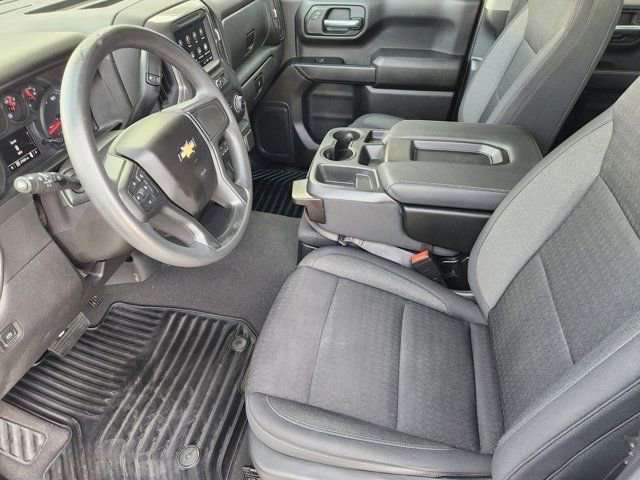 Used 2023 Chevrolet Silverado 1500 Custom w/ LPO, Dark Essentials Package image 4