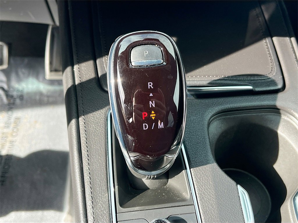 Used 2023 Cadillac XT4 Sport image 16