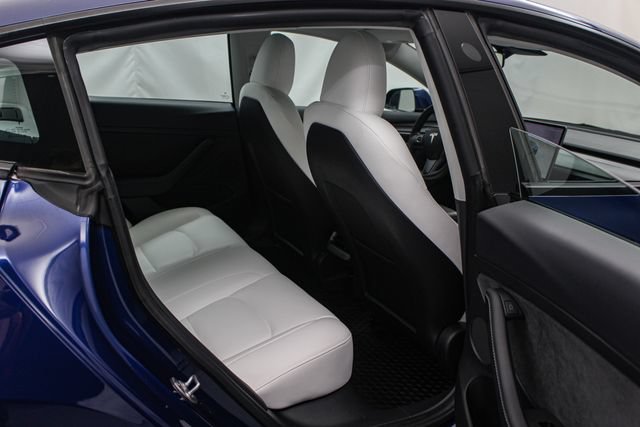 Used 2023 Tesla Model 3 Standard Range RWD image 15