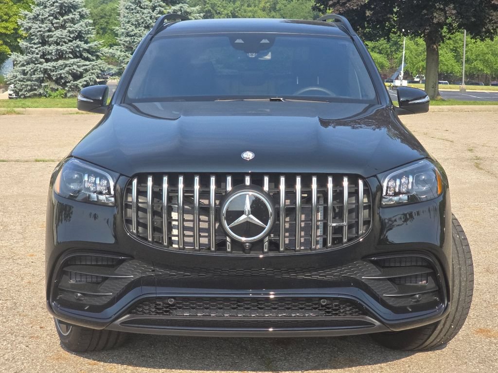 New 2026 Mercedes-Benz GLS 63 AMG 4MATIC image 11