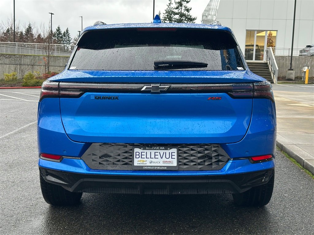 Used 2025 Chevrolet Equinox EV RS w/ LPO, All-Weather Mat Package image 4