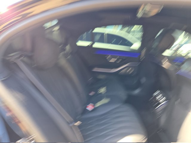 Used 2025 Mercedes-Benz S 63 AMG S image 18