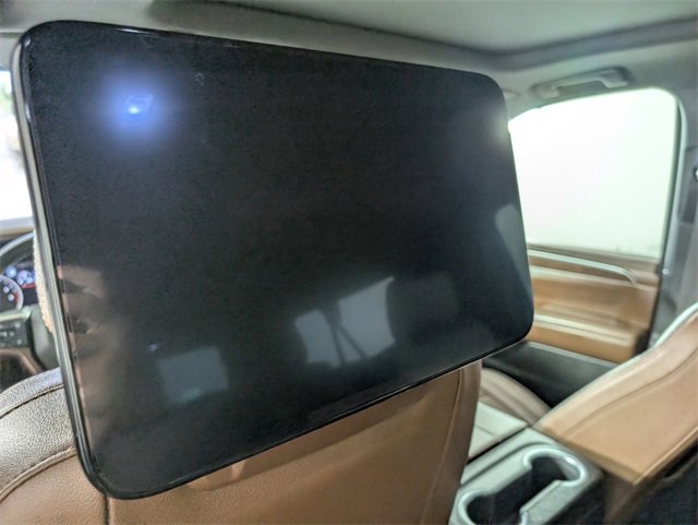 Used 2021 Chevrolet Suburban High Country image 19