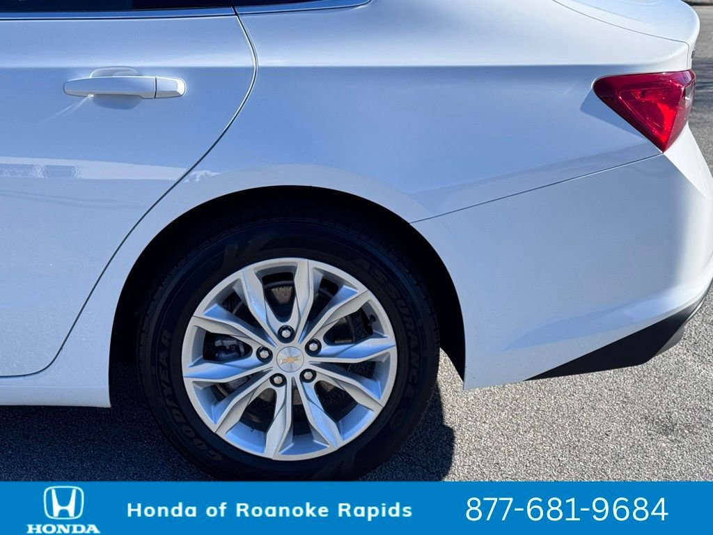 Used 2024 Chevrolet Malibu LT image 30