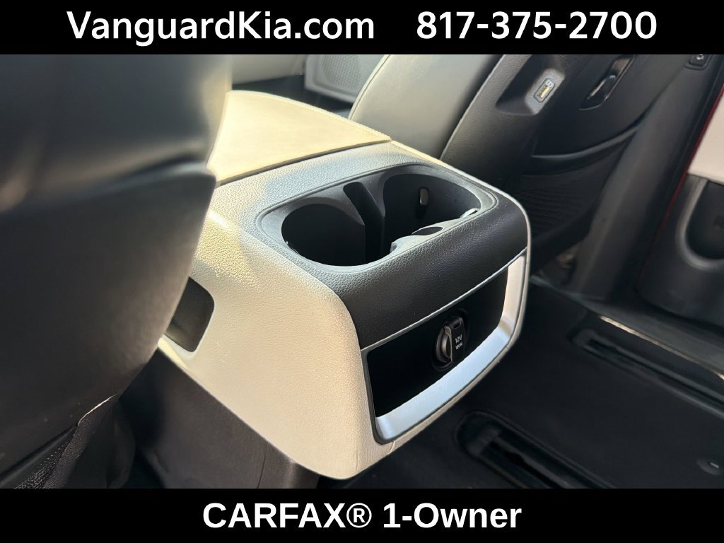 Certified 2023 Kia Carnival LX FWD image 24