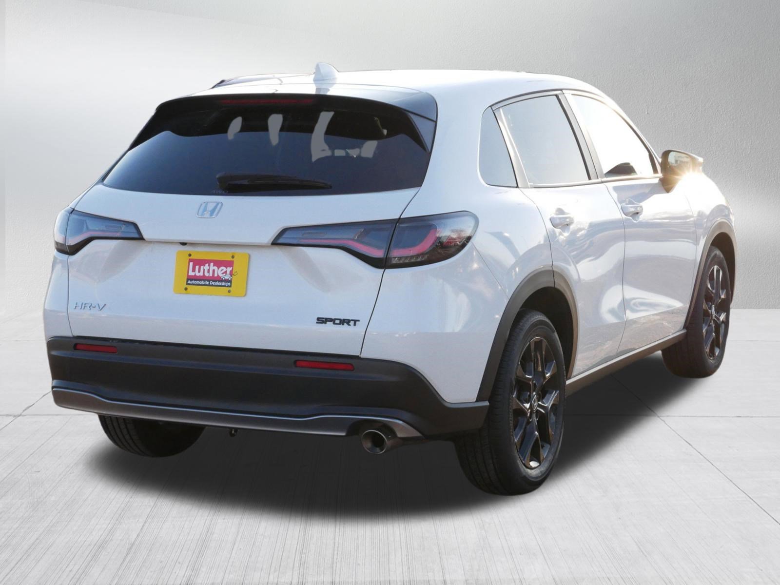 Used 2024 Honda HR-V Sport image 6