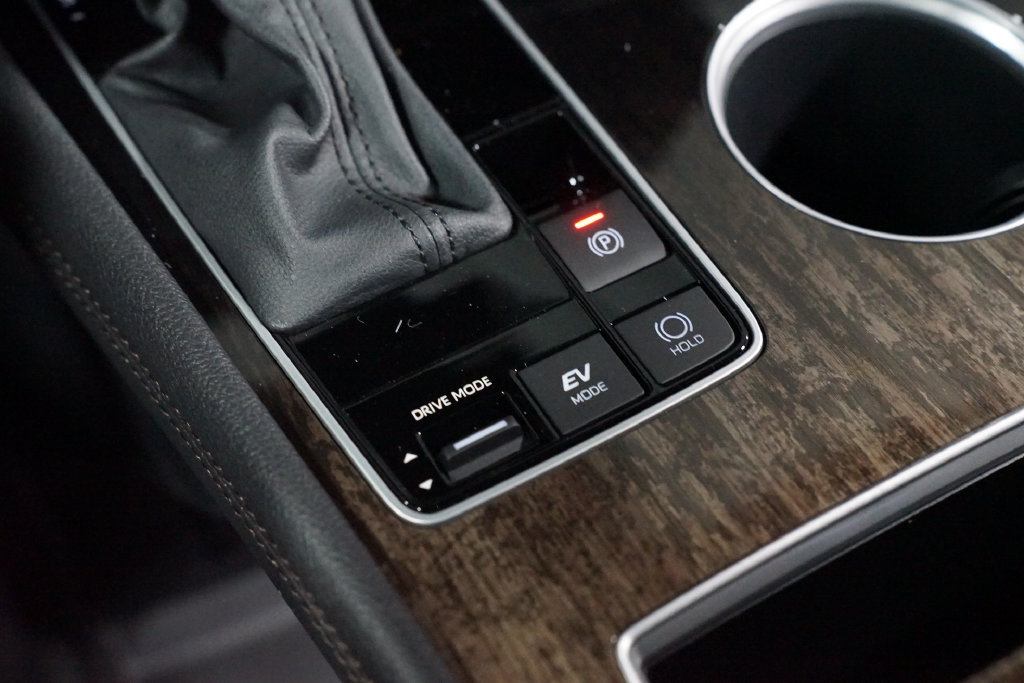 New 2026 Toyota Sienna Platinum AWD/4WD image 23