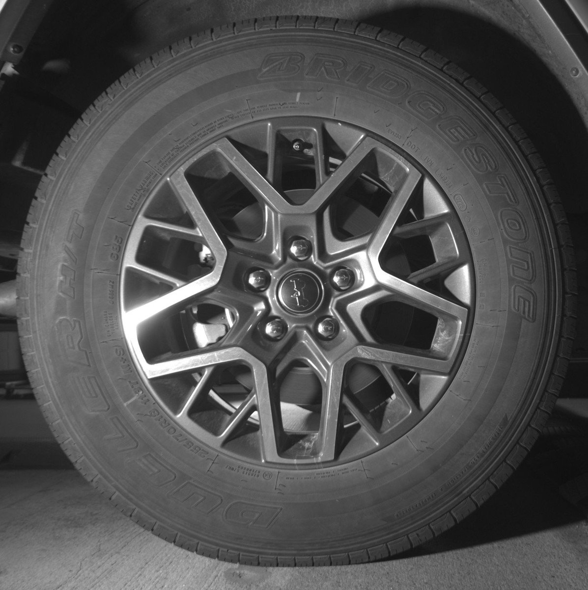 Used 2025 Jeep Wrangler Sahara image 15