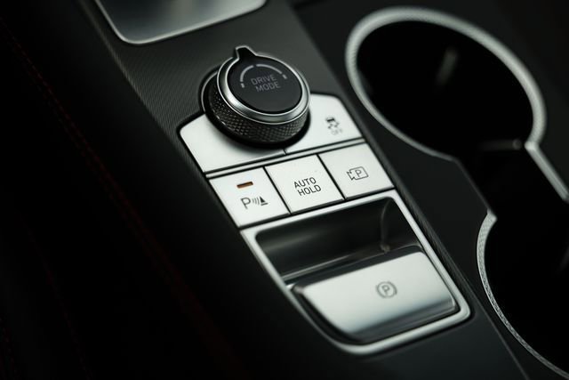 New 2025 Genesis G70 3.3T Advanced image 42