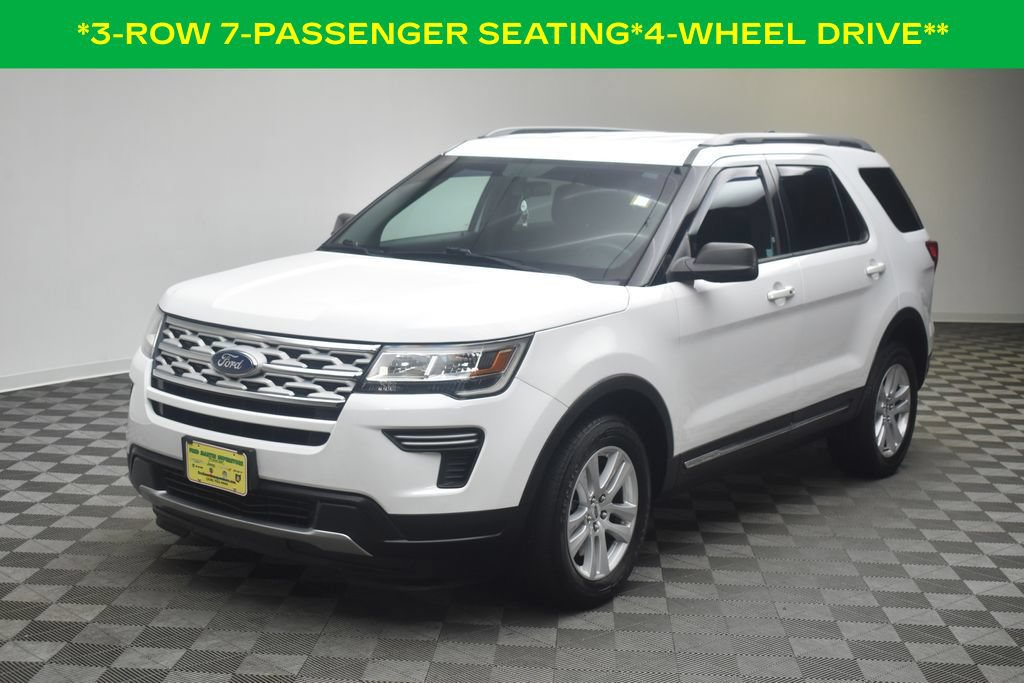 Used 2019 Ford Explorer XLT AWD/4WD image 2