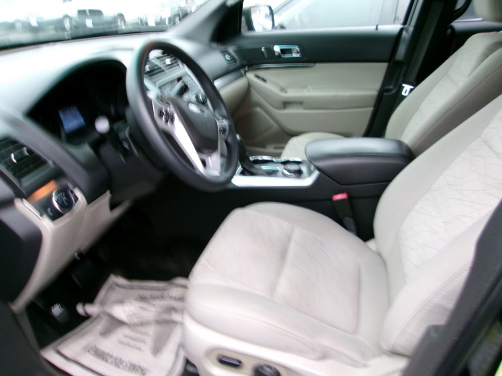 Used 2015 Ford Explorer 4WD image 8