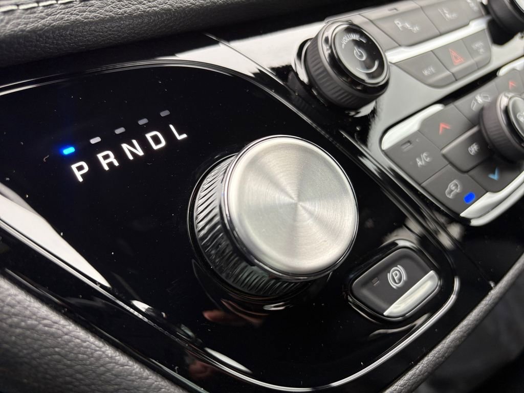 New 2026 Chrysler Pacifica Select image 35