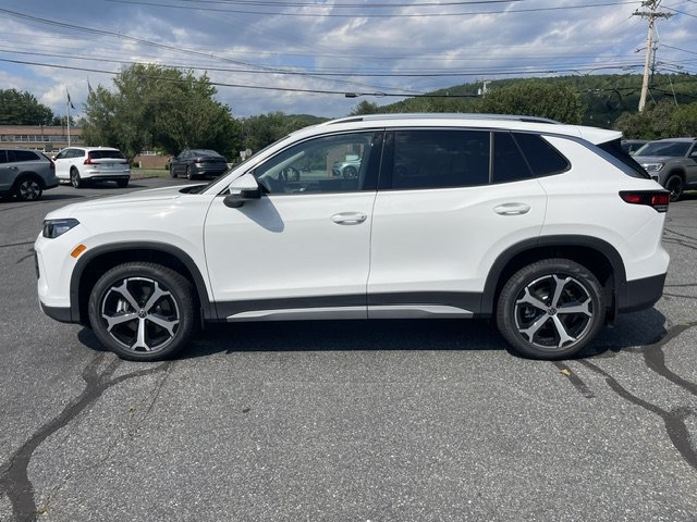 New 2026 Volkswagen Tiguan SE AWD/4WD image 2