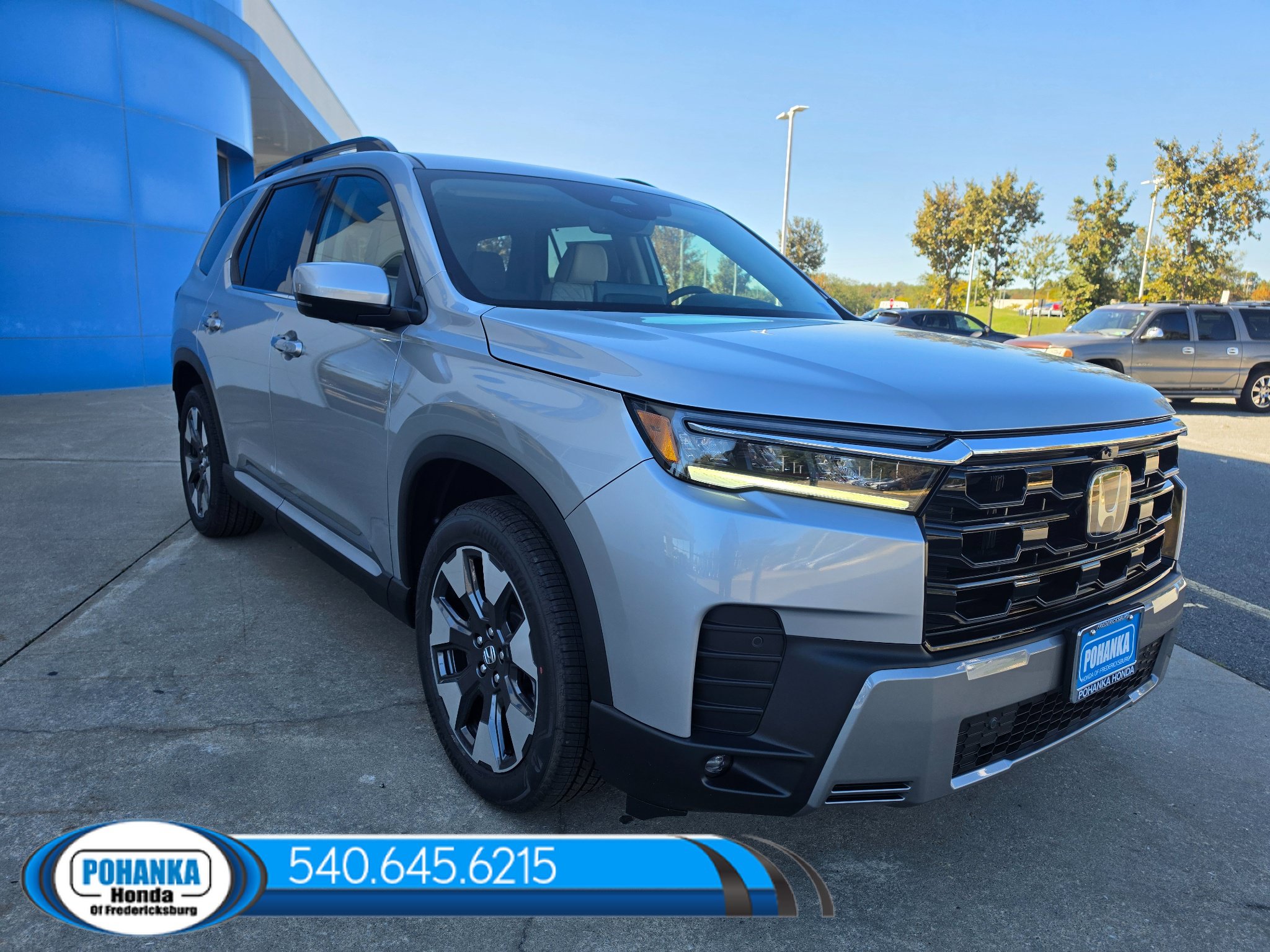 New 2026 Honda Pilot TrailSport image 8