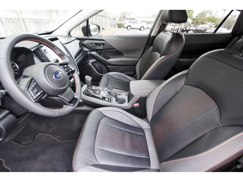 Used 2024 Subaru Crosstrek 2.5i Limited w/ Crosstrek Mirror Package AWD/4WD image 15