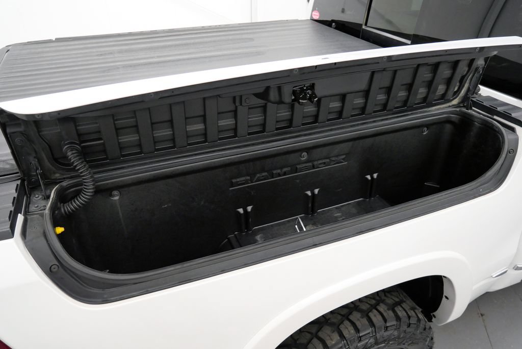 Used 2024 RAM 1500 Limited AWD/4WD image 43