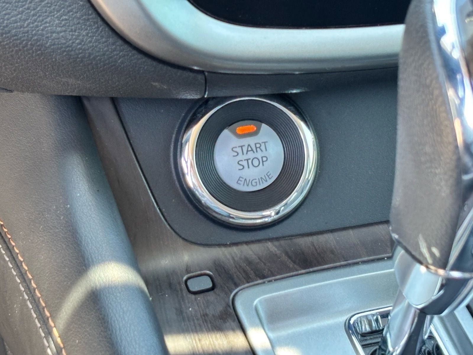 Used 2024 Nissan Murano Platinum w/ Cargo Package FWD image 22