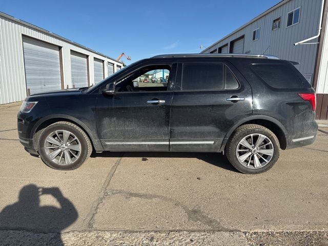 Used 2019 Ford Explorer Limited w/ Class III Trailer Tow Package image 3