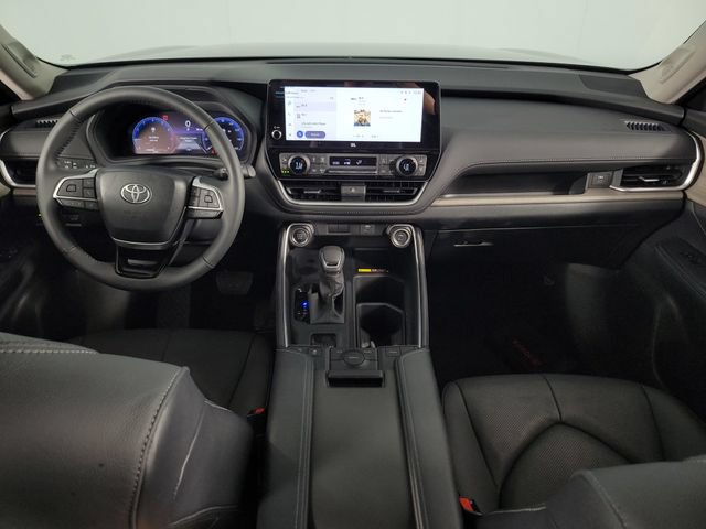 Used 2026 Toyota Grand Highlander FWD image 26