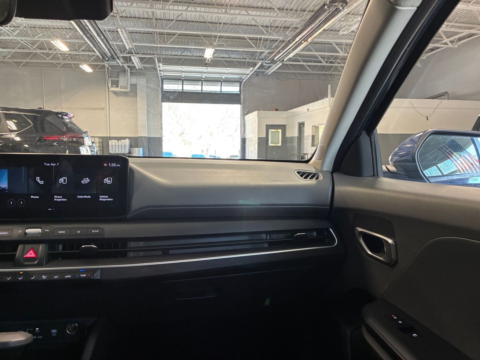 Used 2025 Kia K4 LXS image 33