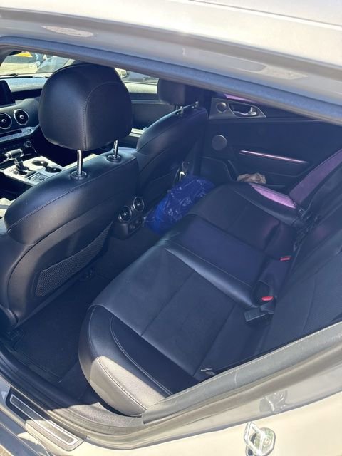 Used 2019 Kia Stinger GT1 RWD image 6