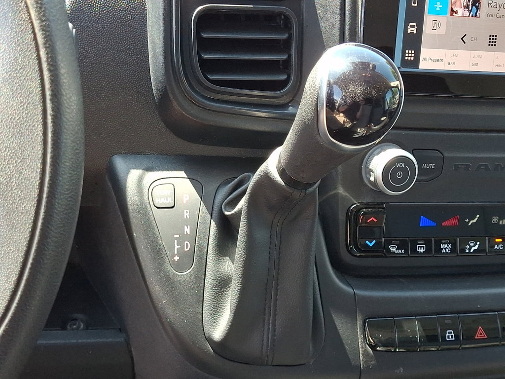 Used 2025 RAM ProMaster 2500 w/ Convenience Group FWD image 25