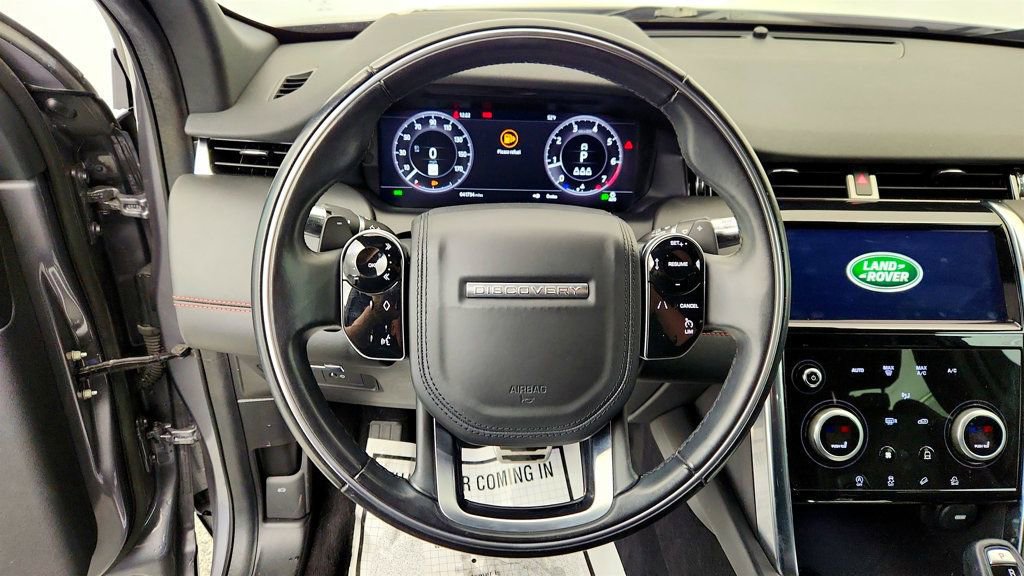 Used 2020 Land Rover Discovery Sport HSE R-Dynamic image 13