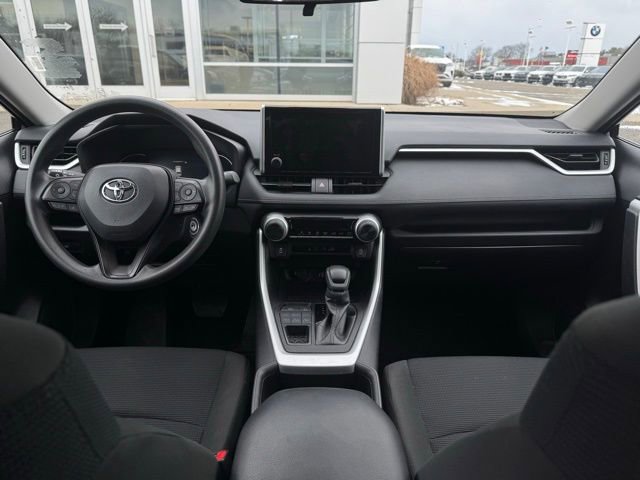 Used 2024 Toyota RAV4 LE image 19