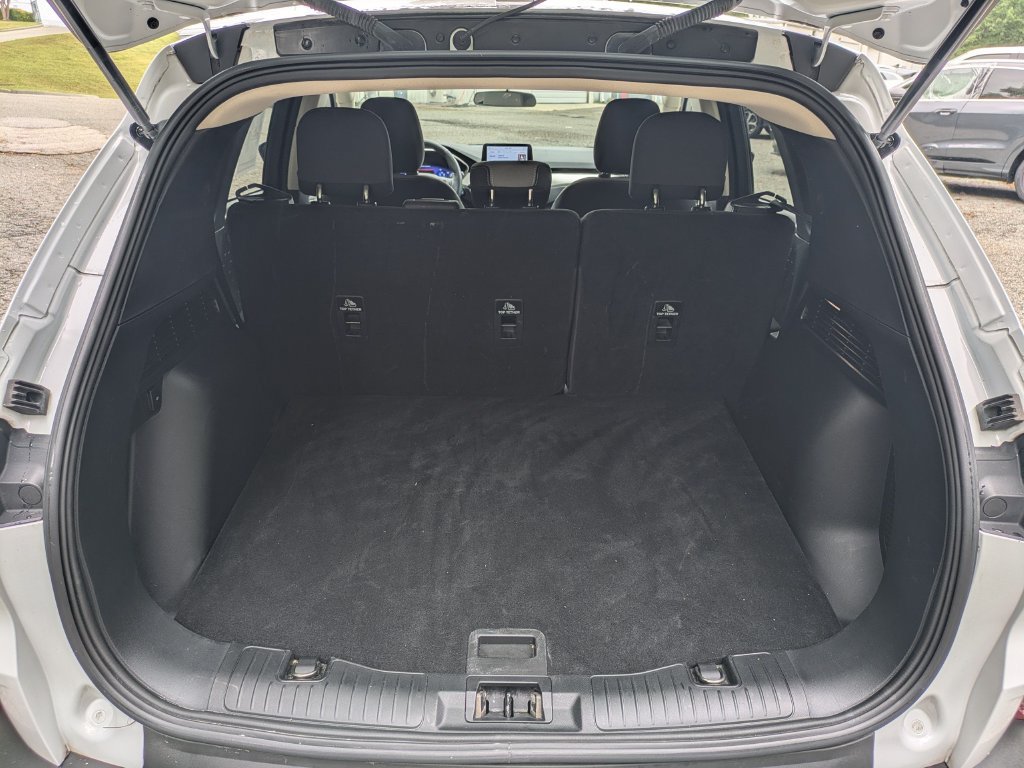 Used 2020 Ford Escape SE Sport FWD image 13