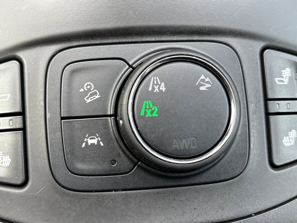 Certified 2024 GMC Terrain SLT w/ Infotainment Package II image 19