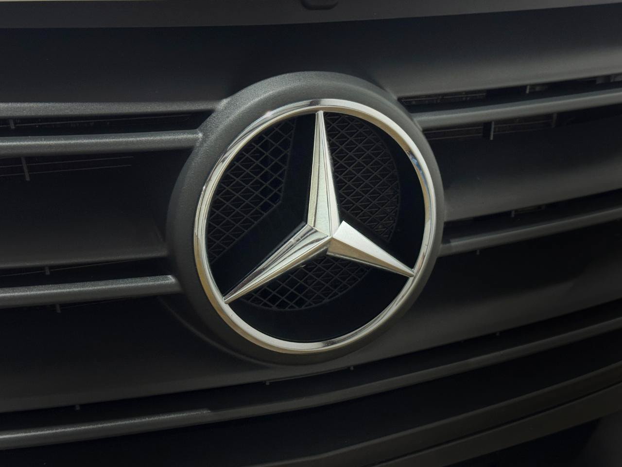 Used 2025 Mercedes-Benz Sprinter 2500 image 26