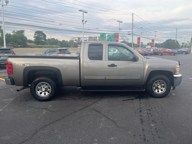 Used 2013 Chevrolet Silverado 1500 LT AWD/4WD image 8