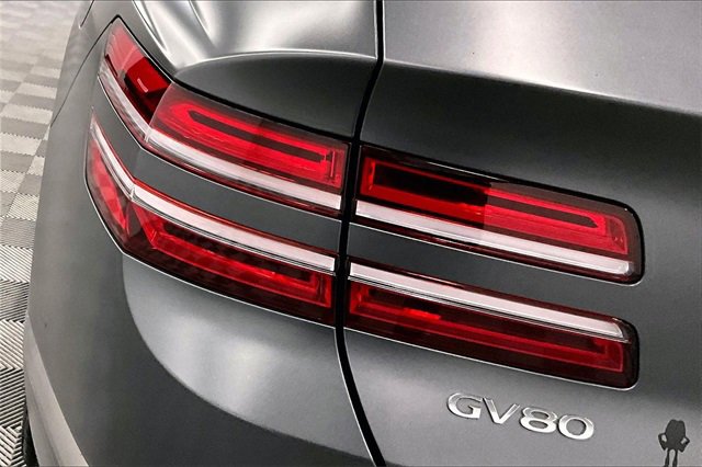 Used 2022 Genesis GV80 3.5T Prestige Signature image 32