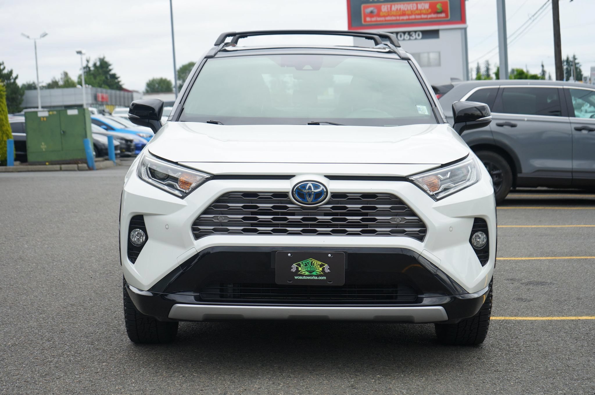 Used 2019 Toyota RAV4 XSE AWD/4WD image 8