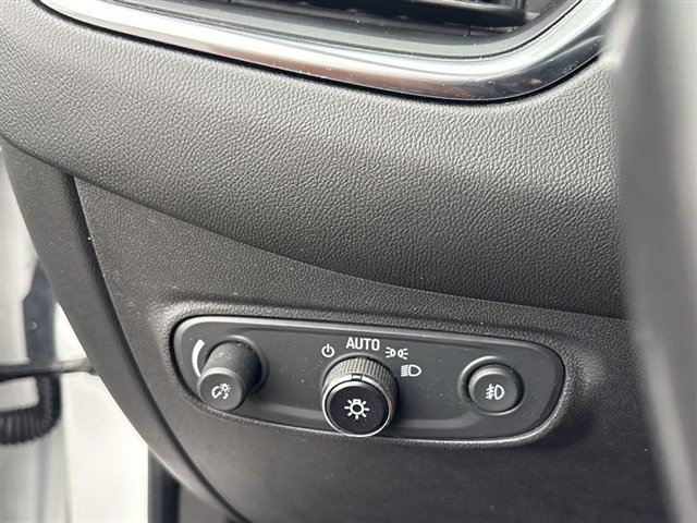 Certified 2021 Chevrolet Equinox Premier AWD/4WD image 17