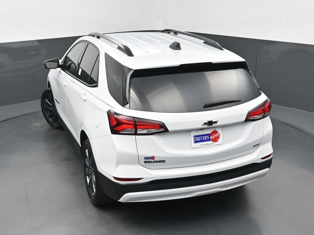 Used 2024 Chevrolet Equinox RS FWD image 31
