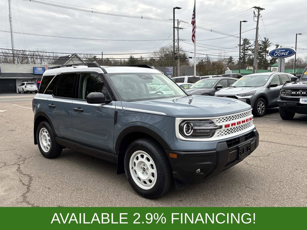 Used 2025 Ford Bronco Sport Heritage w/ Convenience Package image 3