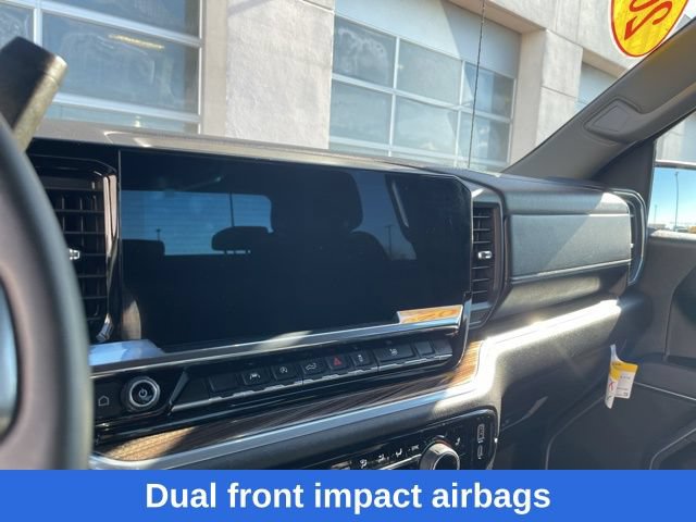 Used 2025 Chevrolet Silverado 1500 LT AWD/4WD image 16