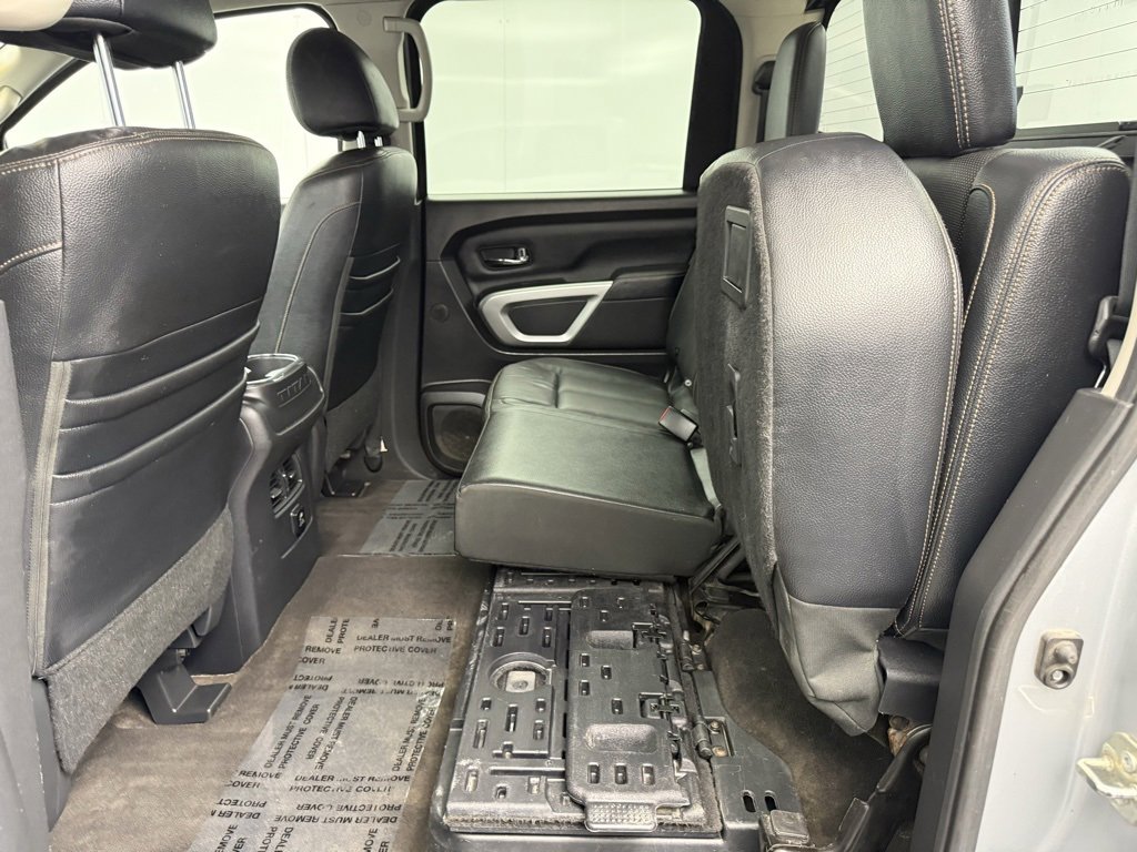 Used 2017 Nissan Titan SL image 47