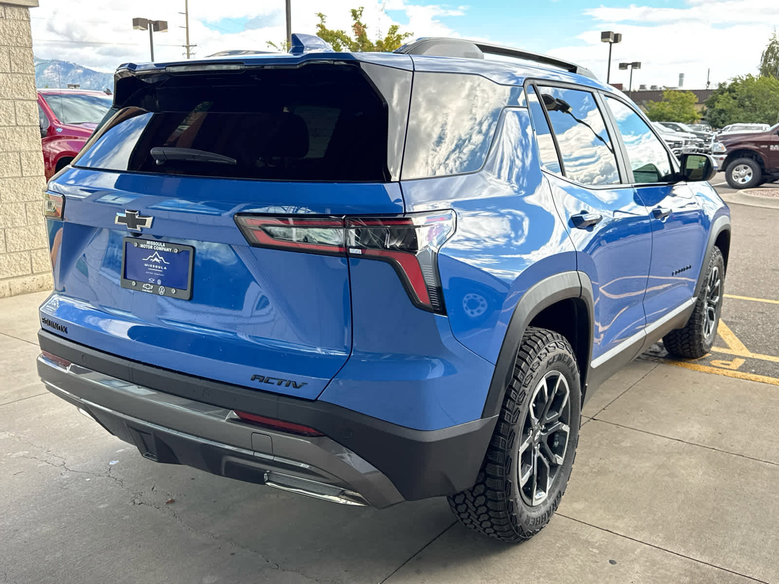 New 2026 Chevrolet Equinox ACTIV w/ Convenience Package III image 3